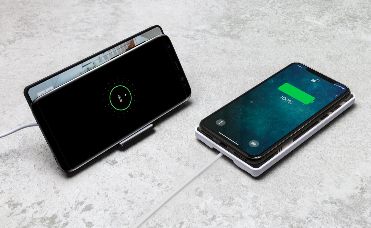 Stand - Chargeur Sans Fil Goodies Personnalisé gallery thumbnail