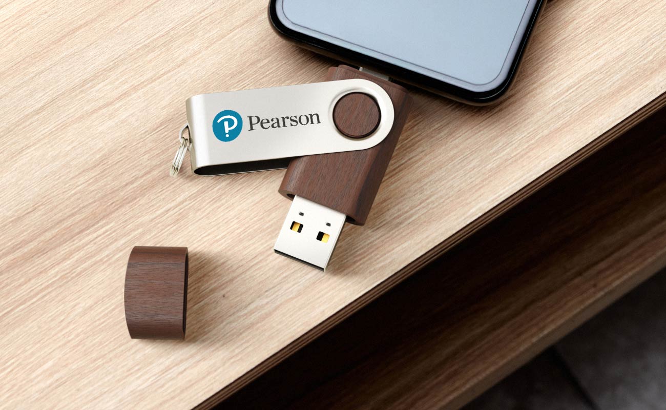 Twister Go Wood - Clé USB-C Personnalisable gallery thumbnail